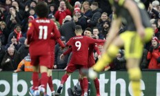 爱游戏链接-利物浦主场取胜南安普顿，继续领先积分榜的简单介绍