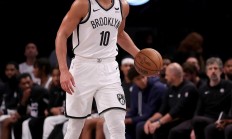 爱游戏在线登录-快船憾负篮网，遭遇四连败