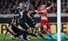 爱游戏在线-包含皇家社会稳扎稳打完美完胜对手的词条