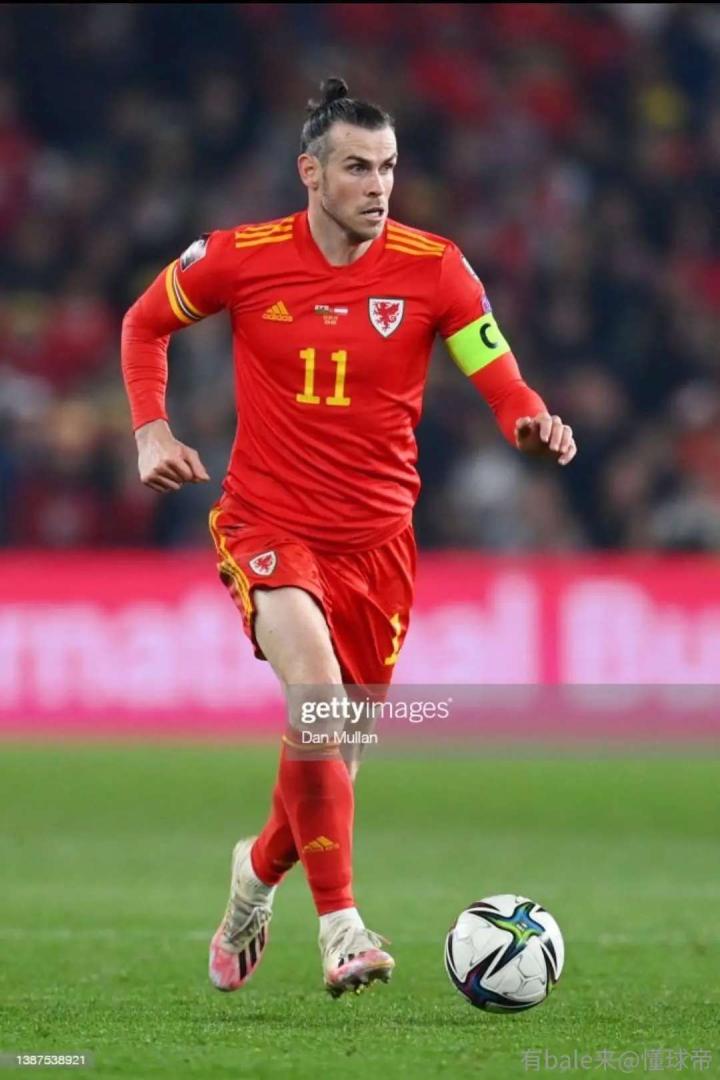 关于贝尔继续为威尔士队贡献进球，锋线火力强大的信息