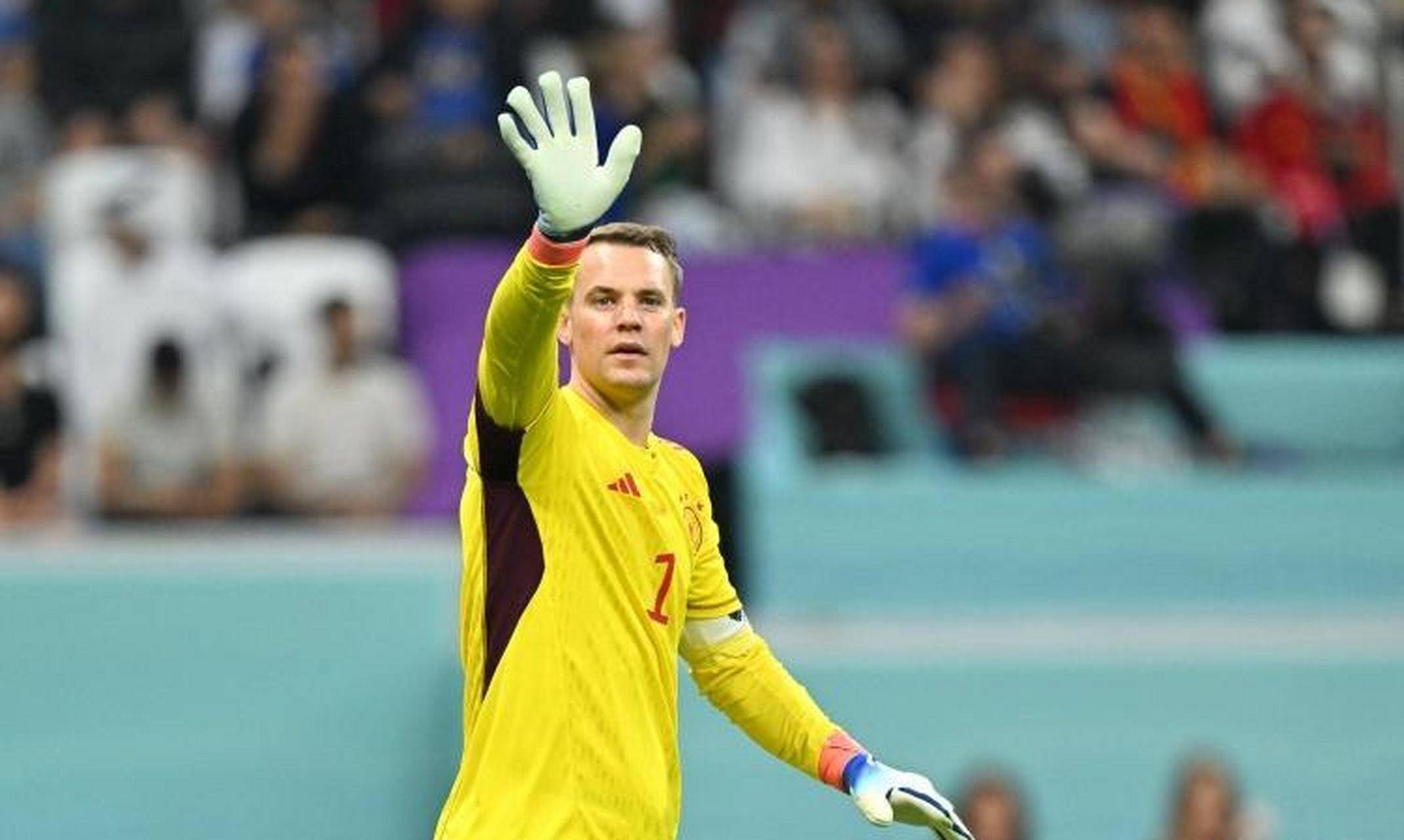 西班牙门将在欧洲联赛中挑战最佳救球手