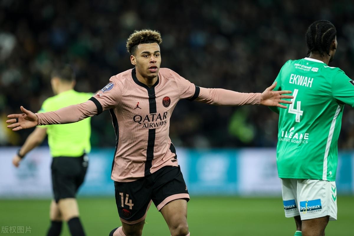 圣埃蒂安队展现强大实力，豪取联赛胜利的简单介绍