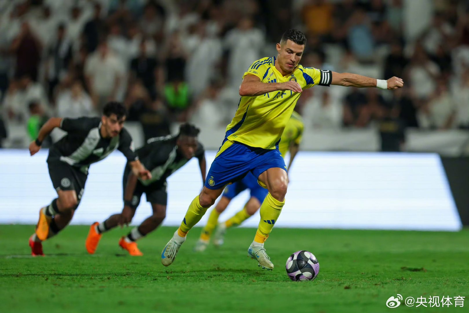 马赛凭借进球胜出，重返胜利之路