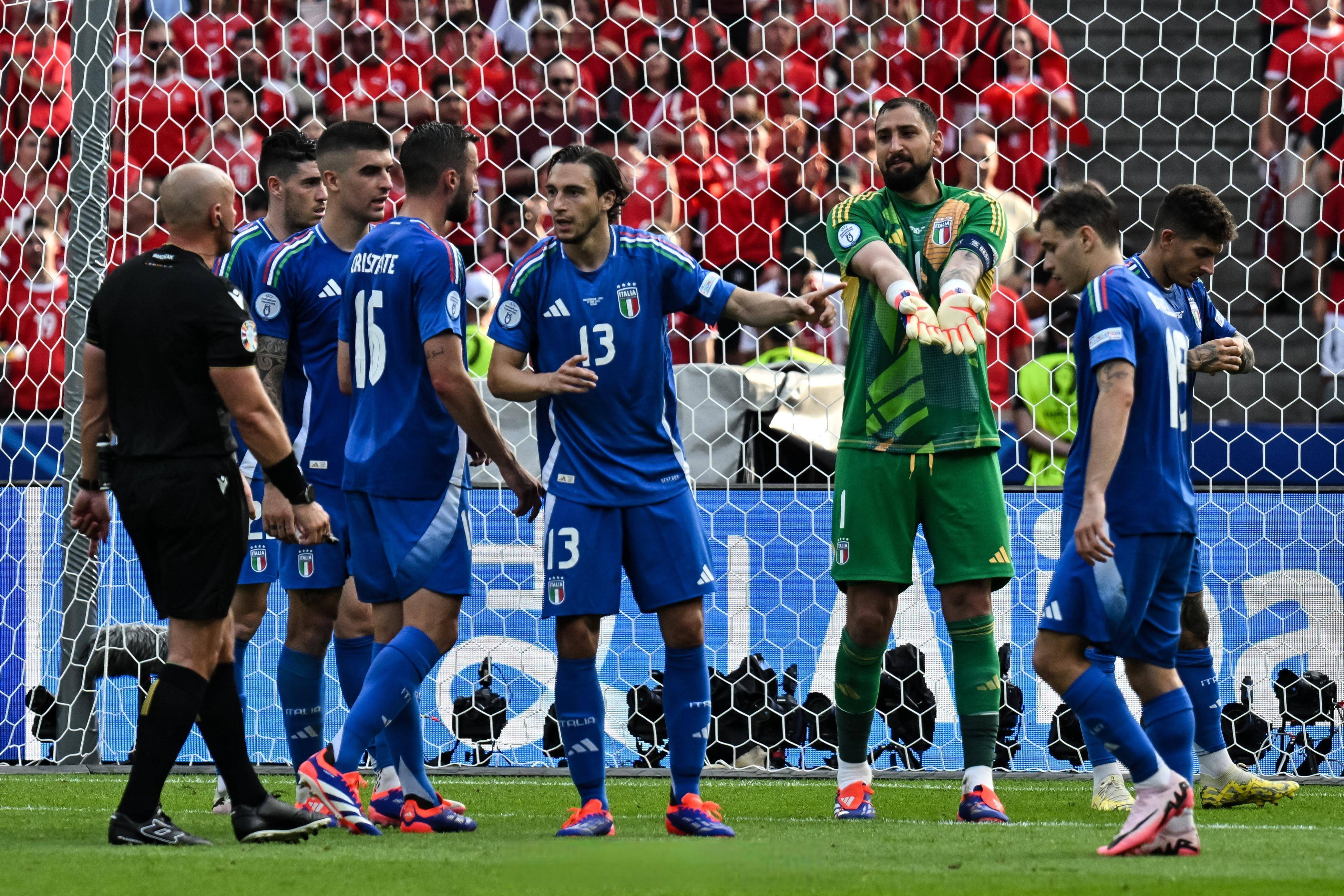 克罗地亚队在与斯洛伐克队的对抗中夺得胜利的简单介绍