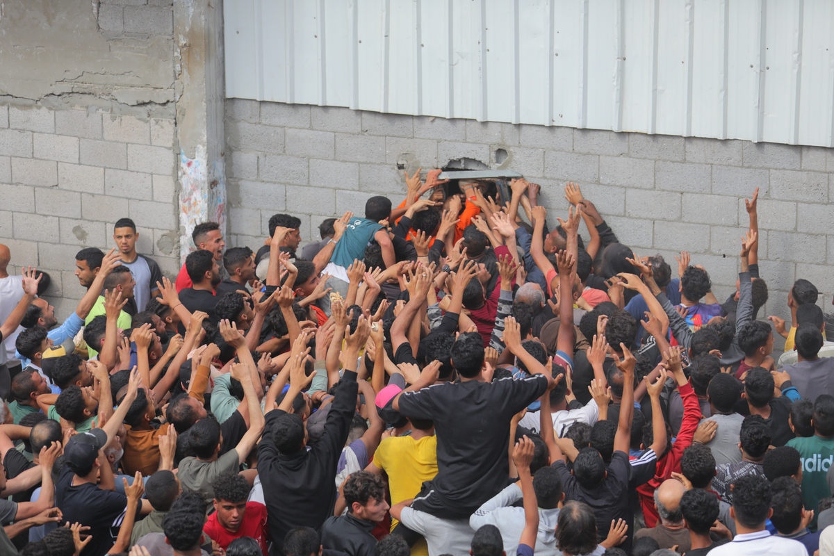 伊朗队在拳击赛事中夺得佳绩