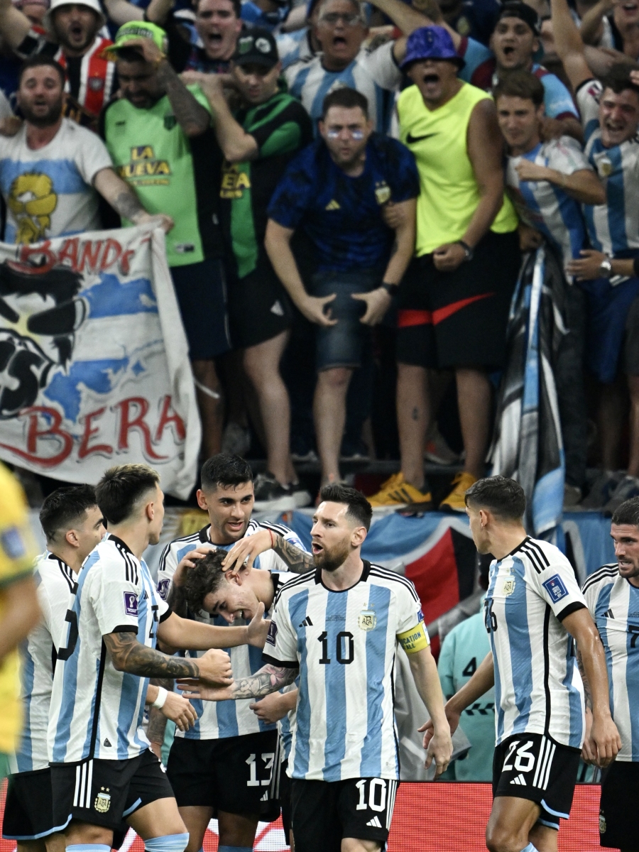 关于捷克国门神扑，帮助球队赢球的信息